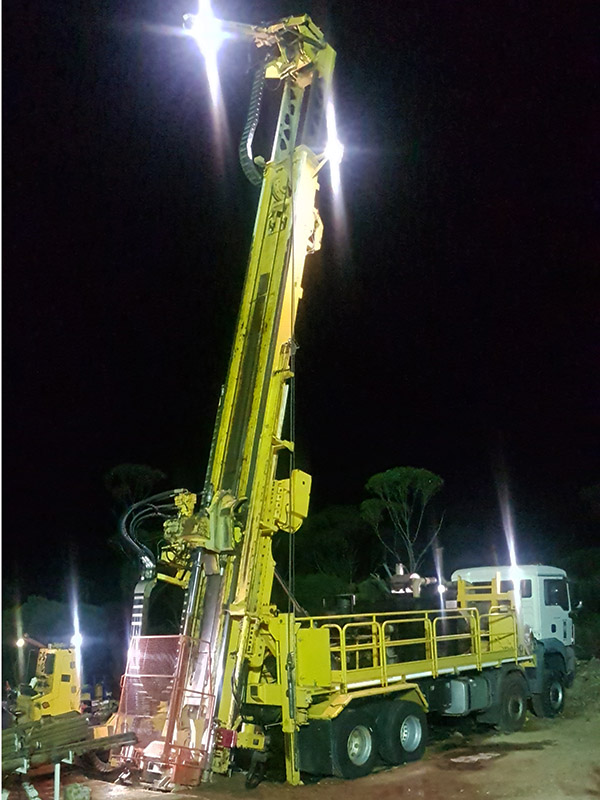 diamond drilling rigs UDR1200